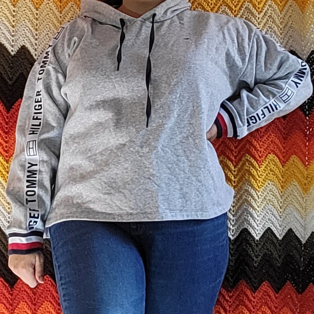 Tommy Hilfiger Grey Sweater